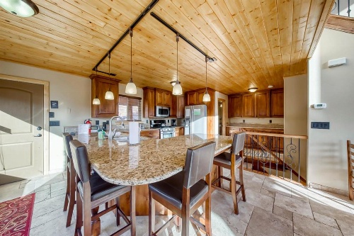 580 Hunter Ridge Dr - View~Topia image 27